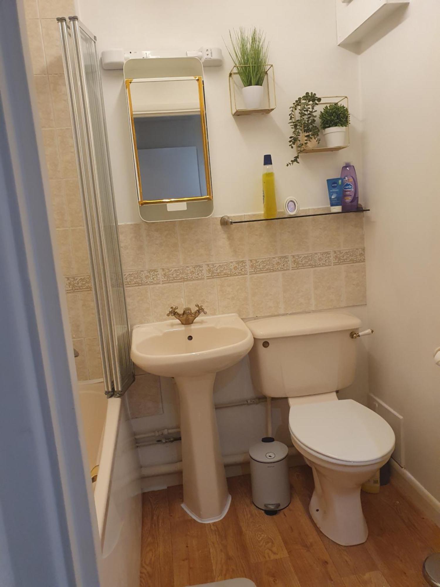 Lovely 1Bedrood Apartment Guildford Kültér fotó