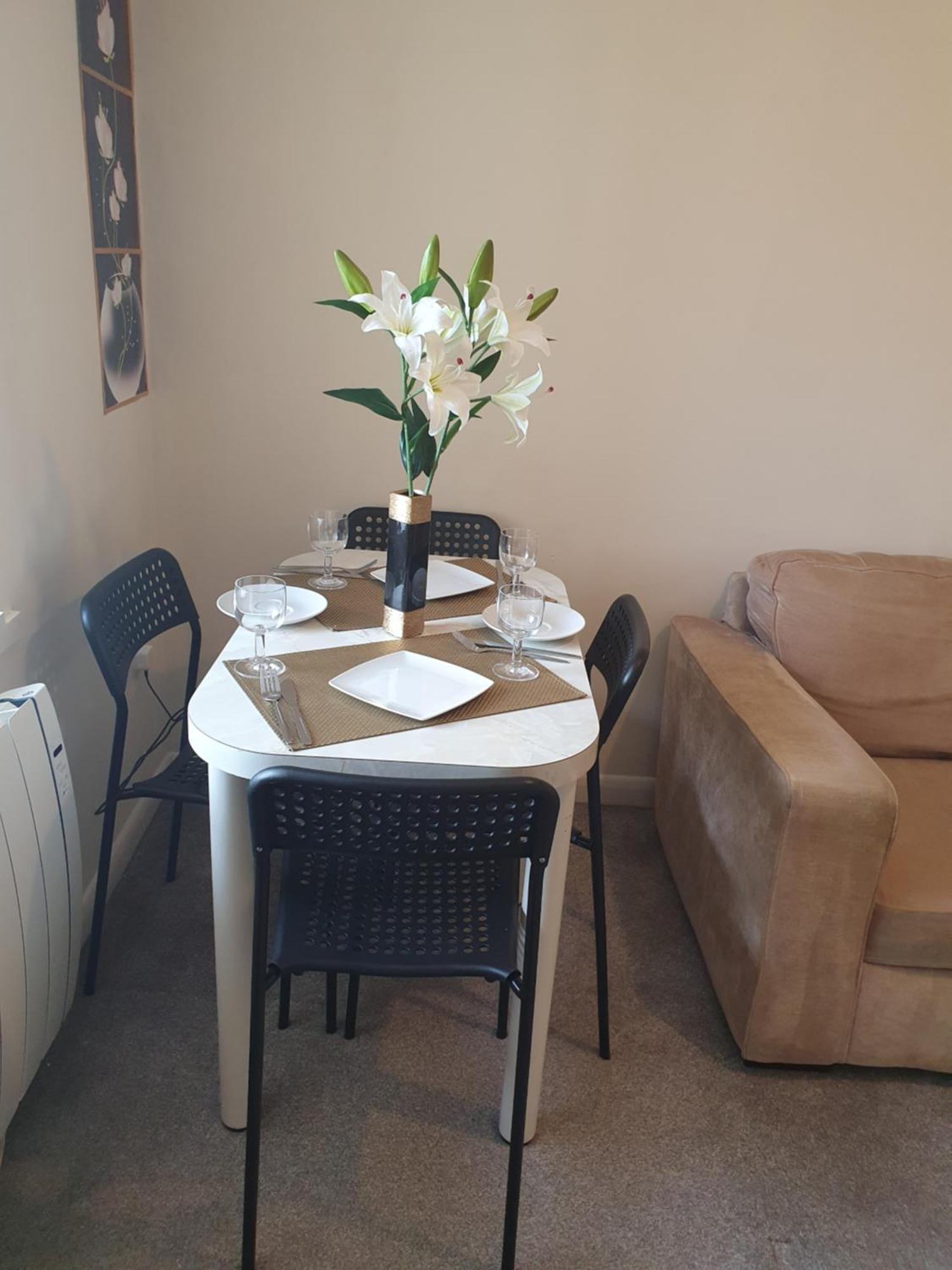 Lovely 1Bedrood Apartment Guildford Kültér fotó